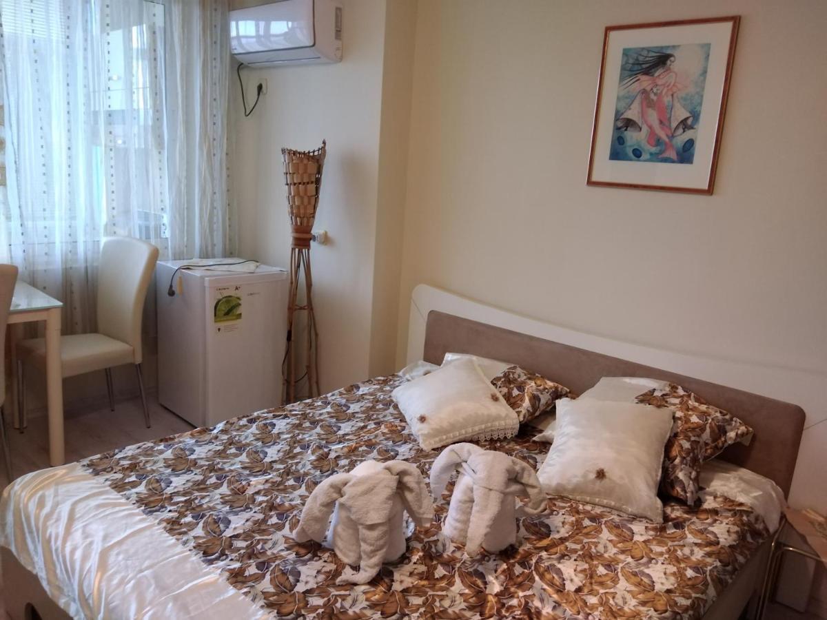 Къща За Гости Синьо Лято Pomorie Exteriér fotografie